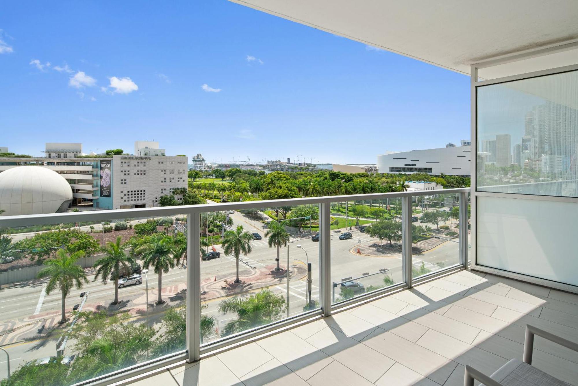 The Grayson Hotel Miami Downtown Exterior photo