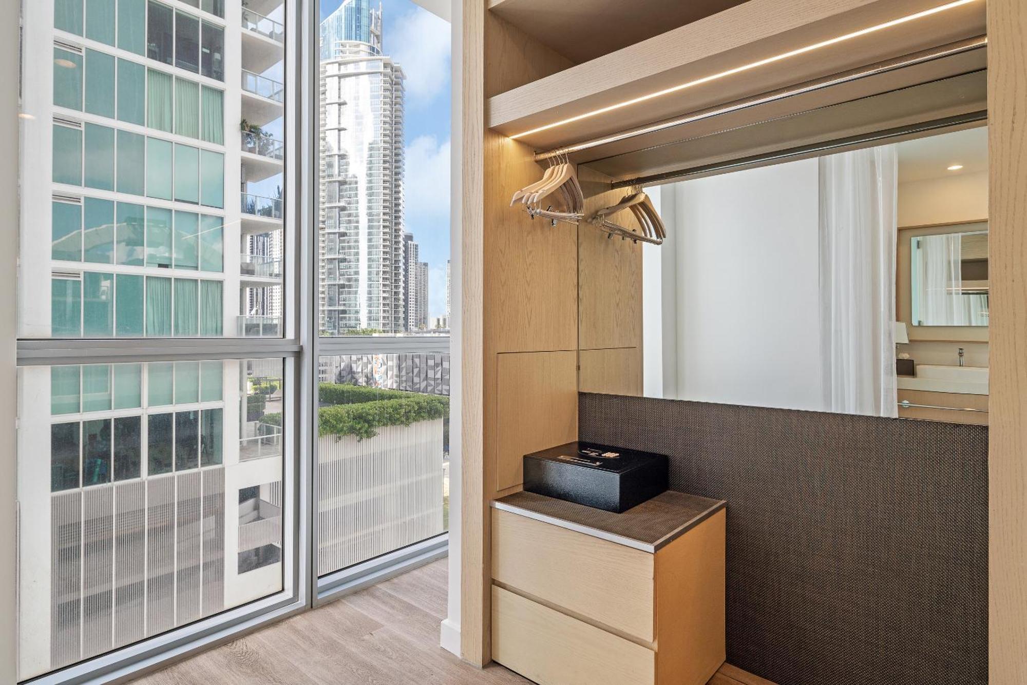 The Grayson Hotel Miami Downtown Exterior photo